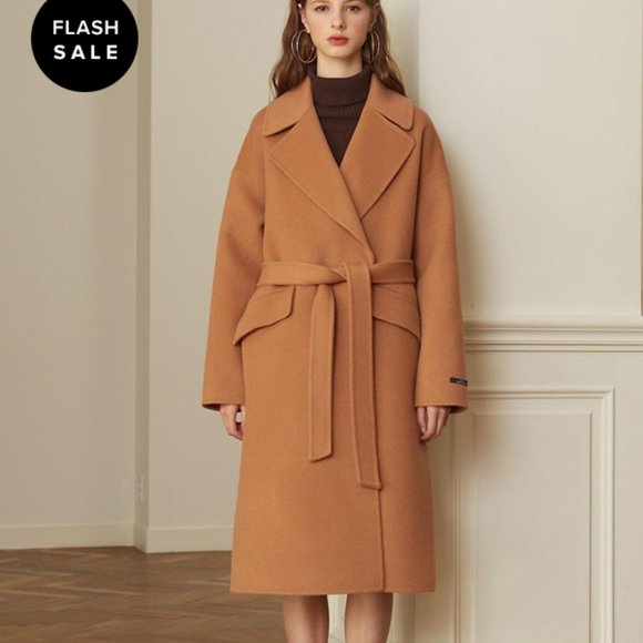 COPY - LOOKAST BEIGE HANDMADE SNAP COAT - Picture 5 of 7